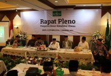 KH.Ma’ruf Mundur, PBNU Tetapkan KH Miftachul Akhyar sebagai Pejabat Rais Aam