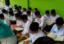 Ajak Siswa Baca al-Quran, Salawat Nariyah dan Manaqib