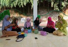 Fatayat Rimbo Mulyo Jambi Olah Limbah Sampah Menjadi Rupiah