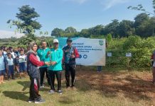 Menuju Desa Lestari, Pemdes Krapyak Bersama KKN Upgris Tanam 115 Pohon