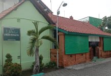 Makam Mbah Panggung Langgar Dalem