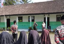 Jadi Pembina Upacara HGN, Anggota TNI Sebut Guru sebagai Agen Peradaban di Tengah Tantangan Zaman