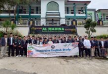 Tingkatkan Keahlian Berbahasa Asing, SMP Al Madina Wonosobo Berangkatkan 48 Siswa Program Bilingual ke Kampung Inggris Pare Kediri