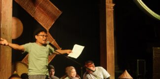Di Agenda Serah #2, Pegiat Lesbumi Kudus Pentaskan Musikalisasi Puisi Patiayam