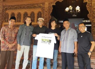 Kunjungan di Kudus, Ketua PBNU Savic Ali Beri Motivasi Anak-anak Omah Dongeng Marwah