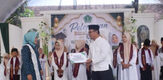 Pendidikan Agama, Pondasi yang Wajib Ditanamkan Kepada Anak