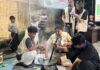 Mahasiswa KKN UMK Edukasi Kelola limbah Plastik jadi Paving Block di Desa Jatirejo