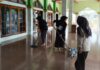 Peringati HUT Kemerdekaan, MANU Gembong Pati Baksos Bersih-bersih Masjid