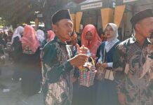 Siang ini, Kirab Golok-golok Mentok Masjid Al-Mubarok Demaan