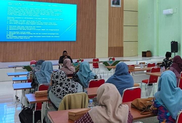 Temu MGMP Matematika Kabupaten Kudus, Abduz Aziz Ulas Pembelajaran Era Deep Learning