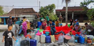 Puluhan Desa Terdampak Kekeringan, Ansor Boyolali Droping15 Ribu Liter Air Bersih