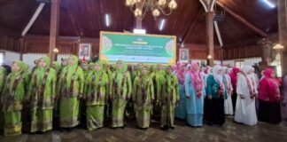 Lantik PC Muslimat NU Jepara, Hj Ismawati Tekankan Kemandirian Organisasi